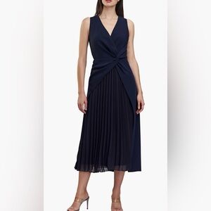 NWT Kay Unger Petra Stretch Cocktail Dress